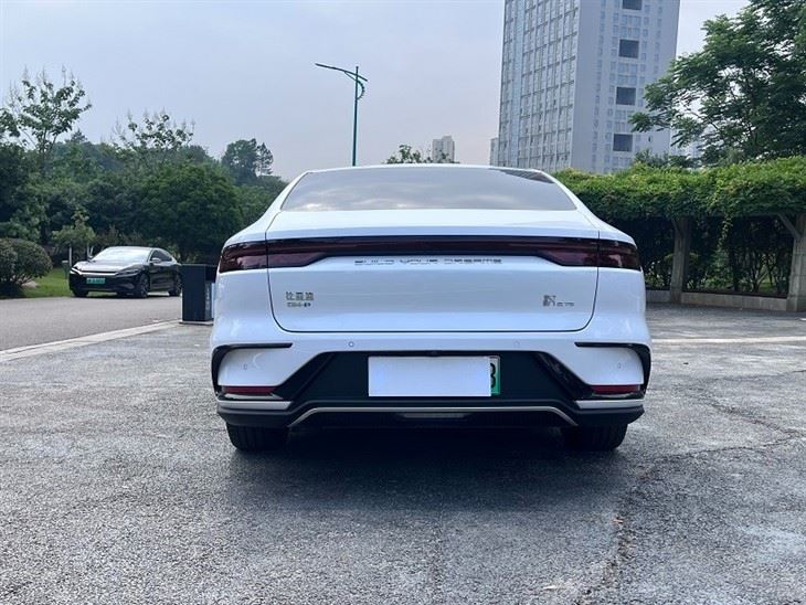 2022 BYD Han DMp 202KM 4WD Flagship Edition factory